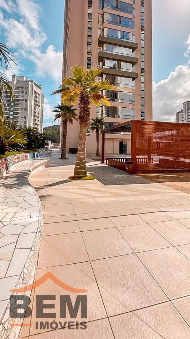 Apartamento à Venda com 3 quartos sendo 1 suíte, 2 vagas no bairro Fazenda em Itajaí/SC