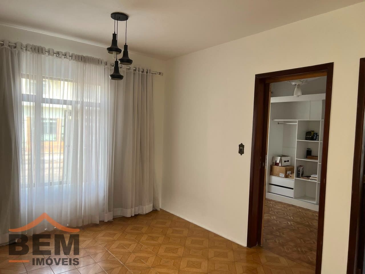 Sobrado Á Venda com 170 m² no Bairro São João, Itajaí | SC