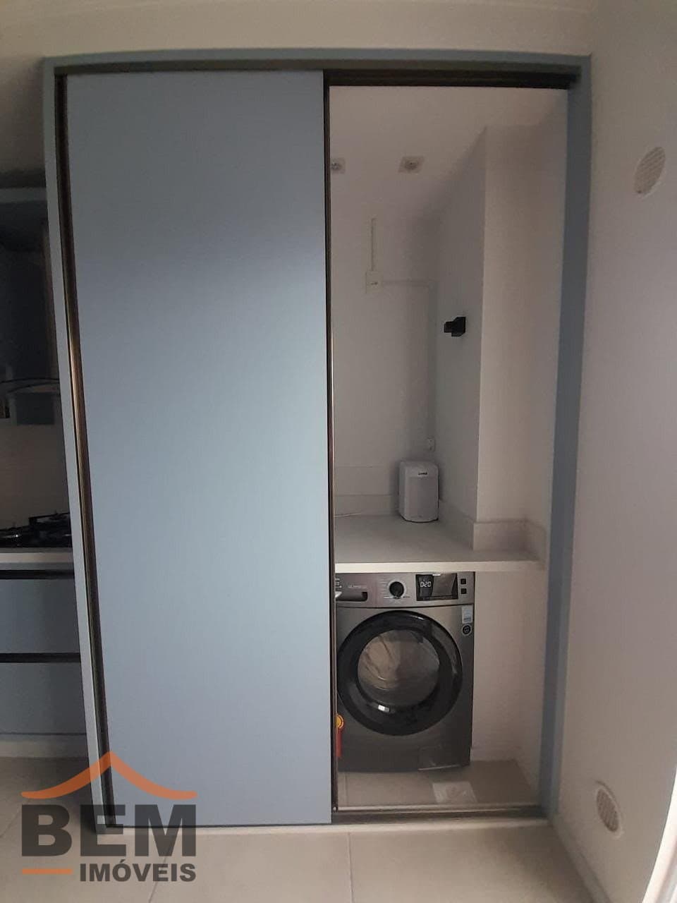 Apartamento para Locação com 2 quartos e 48m² no bairro Cordeiros, em Itajaí - SC