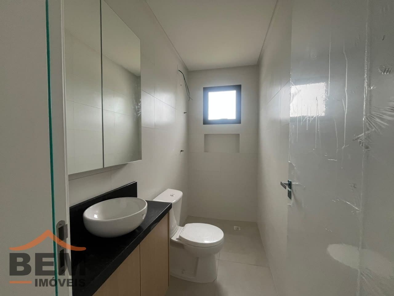 Apartamento para locação com 2 quartos e 118 m² no bairro Centro, em Camboriú