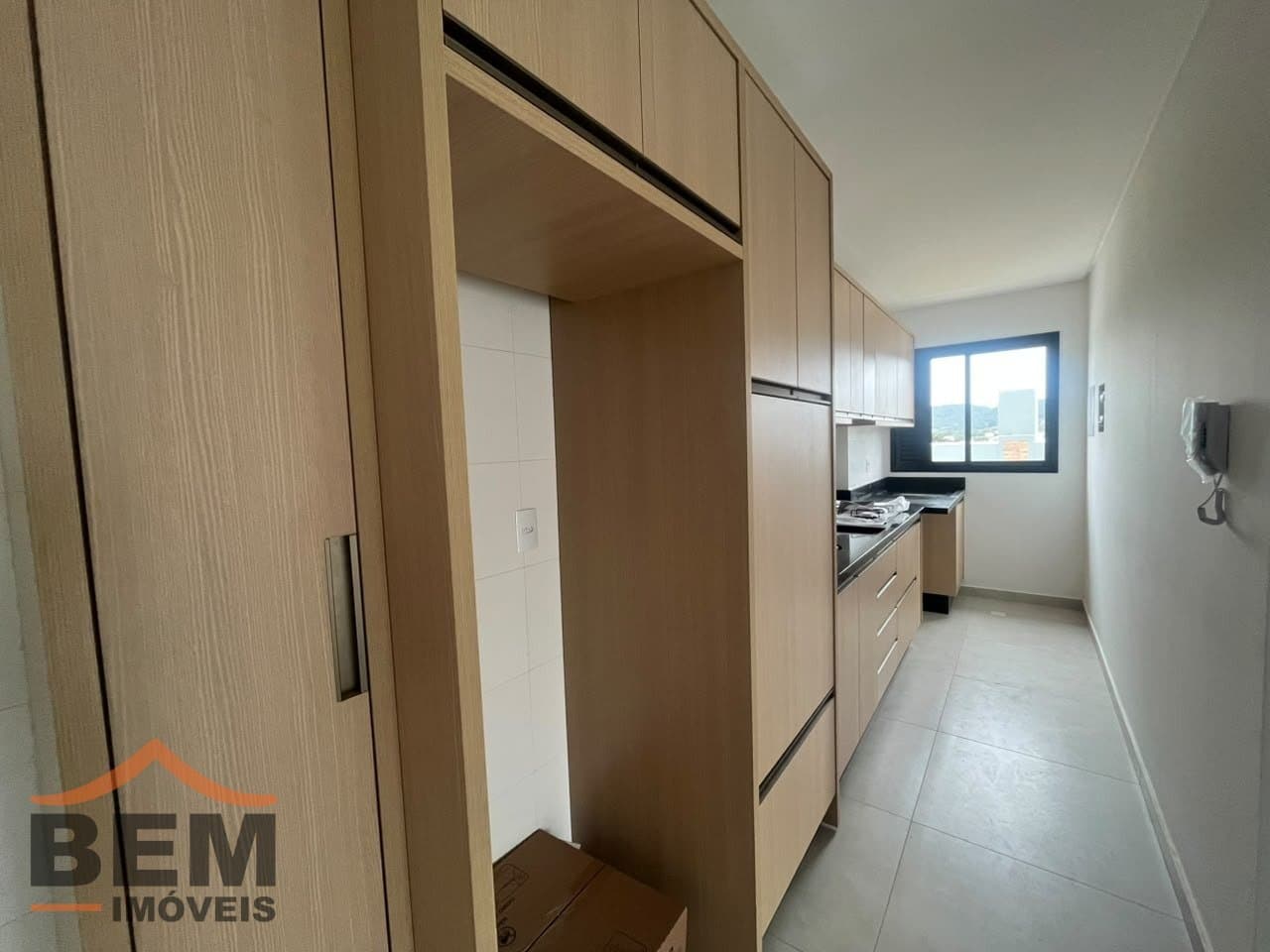 Apartamento para locação com 2 quartos e 118 m² no bairro Centro, em Camboriú