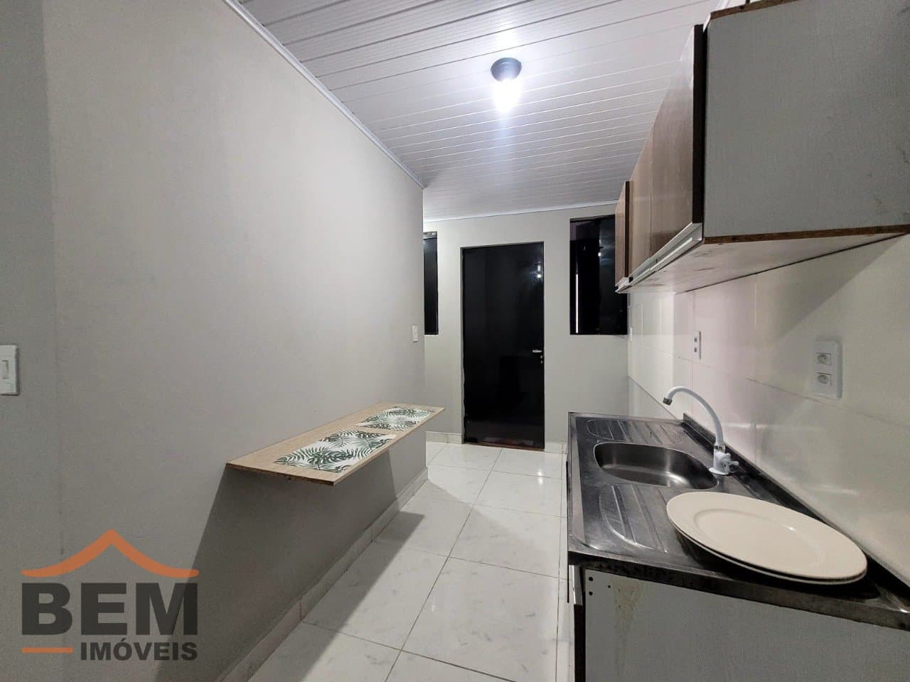 Kitnet para Locação com 1 quarto, 1 vaga no bairro Murta em Itajaí/SC