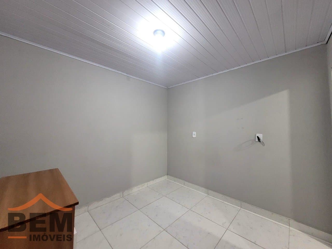 Kitnet para Locação com 1 quarto, 1 vaga no bairro Murta em Itajaí/SC