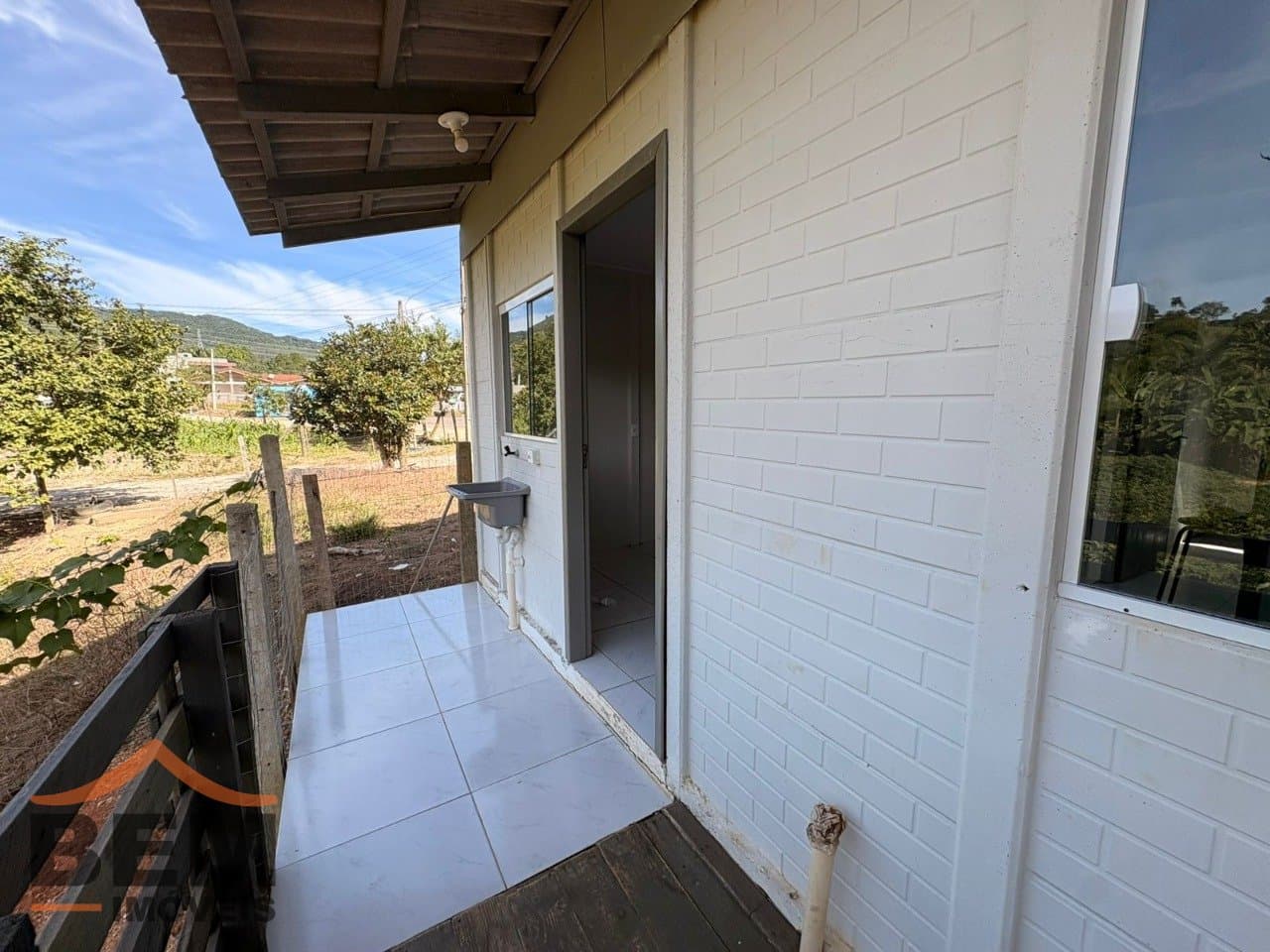 Casa para Locação com 2 quartos, 1 vaga no bairro Baia em Itajaí/SC
