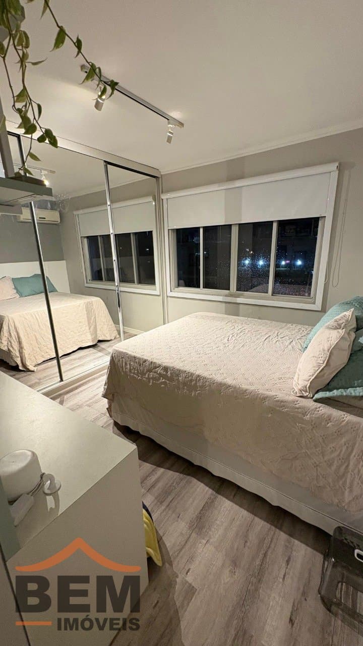 Apartamento à Venda com 3 quartos, 1 vaga no bairro Centro em Itajaí/SC
