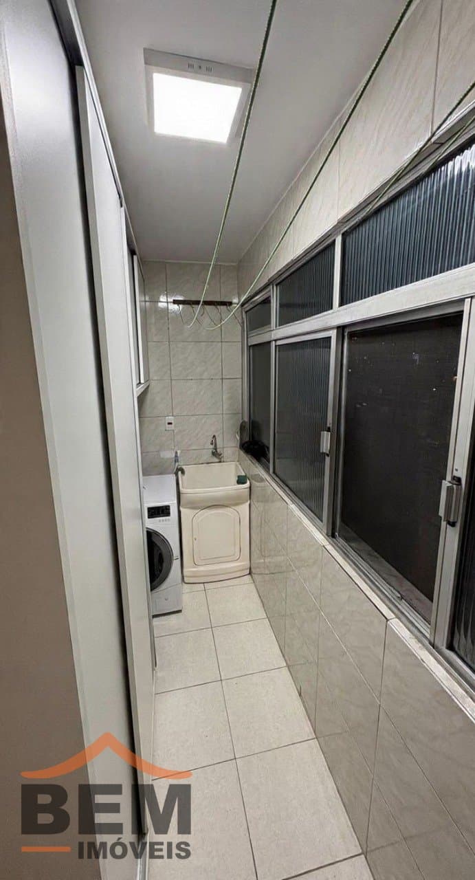 Apartamento à Venda com 3 quartos, 1 vaga no bairro Centro em Itajaí/SC