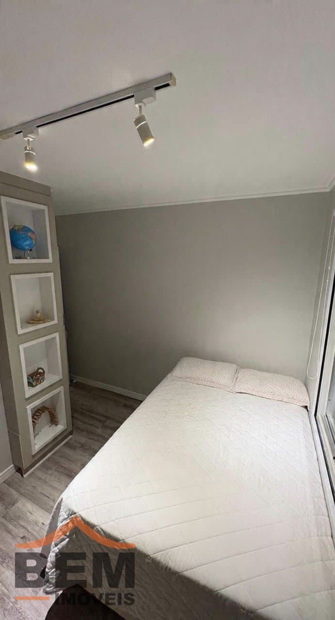 Apartamento à Venda com 3 quartos, 1 vaga no bairro Centro em Itajaí/SC