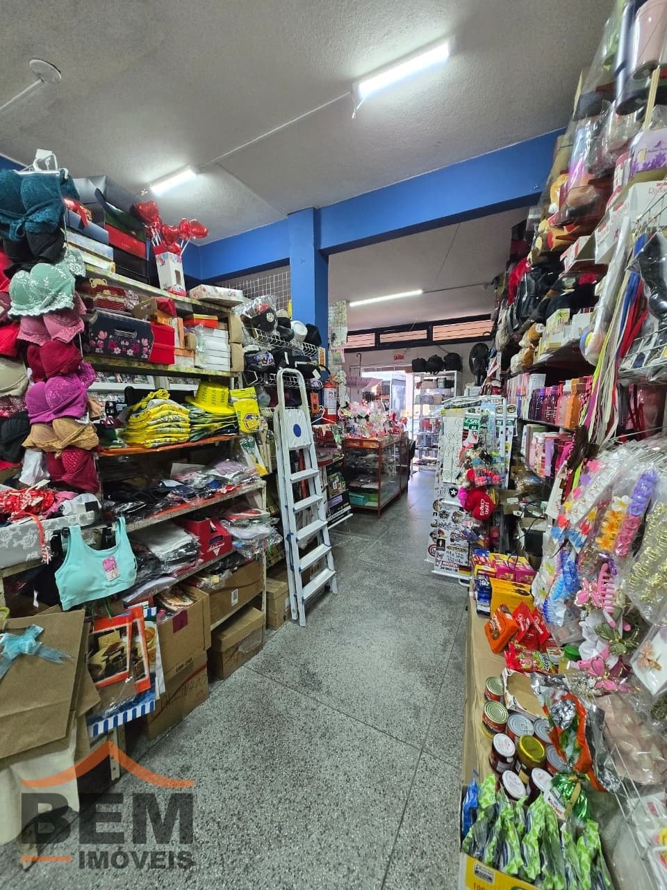 Ponto Comercial à Venda no bairro Centro em Camboriú/SC