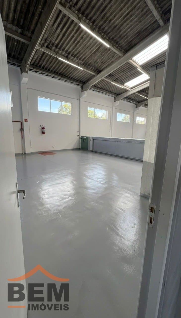 Galpão para Locação no bairro Vila Real em Balneário Camboriú/SC: 09 - INTERNO