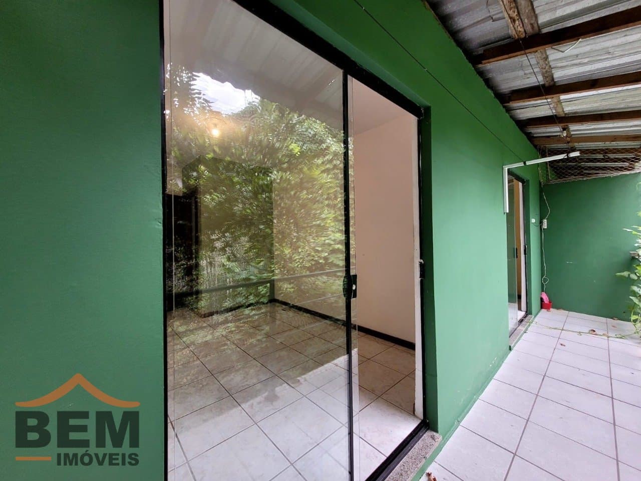 Apartamento para Locação com 2 quartos, 1 vaga no bairro Praia dos Amores em Balneário Camboriú/SC: 20 - SACADA