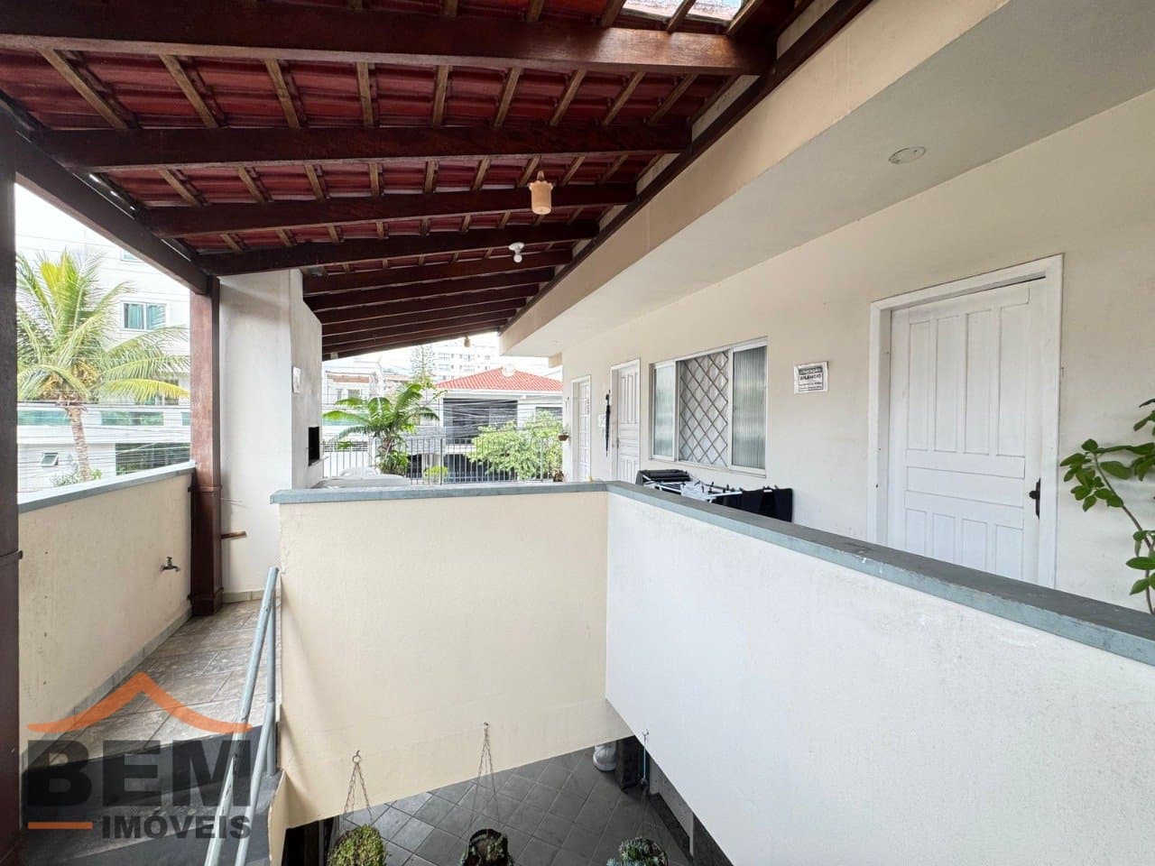 Casa à Venda com 10 quartos, 2 vagas no bairro Nações em Balneário Camboriú/SC: d1780c7a-e256-481b-ab08-360ae93eb5e8