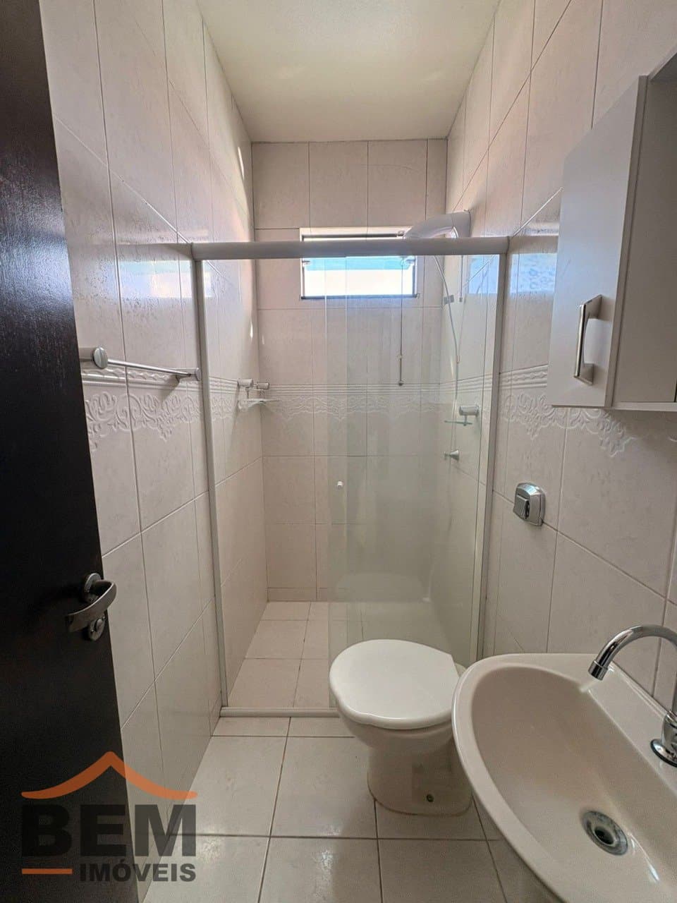Apartamento para Locação com 2 quartos no bairro São Vicente em Itajaí/SC: 07 - BANHEIRO