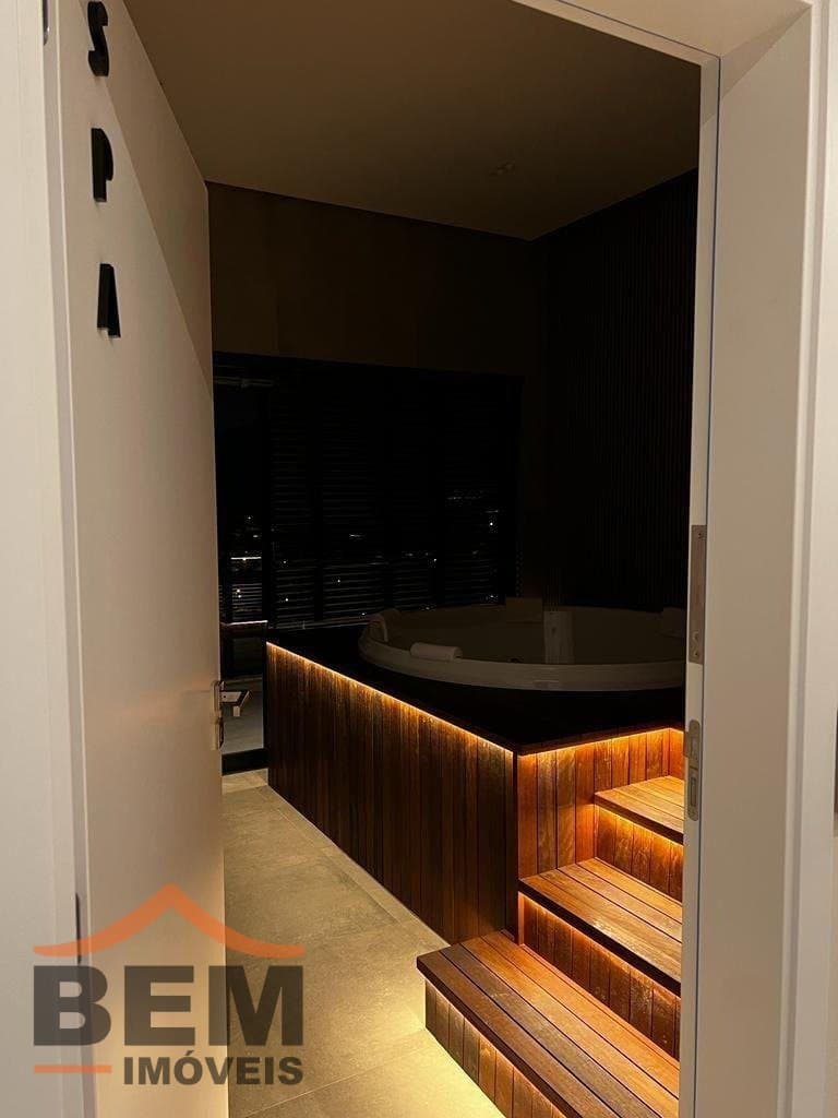Apartamento para Locação com 3 suítes, 2 vagas no bairro Praia Brava em Itajaí/SC: 12 - SPA