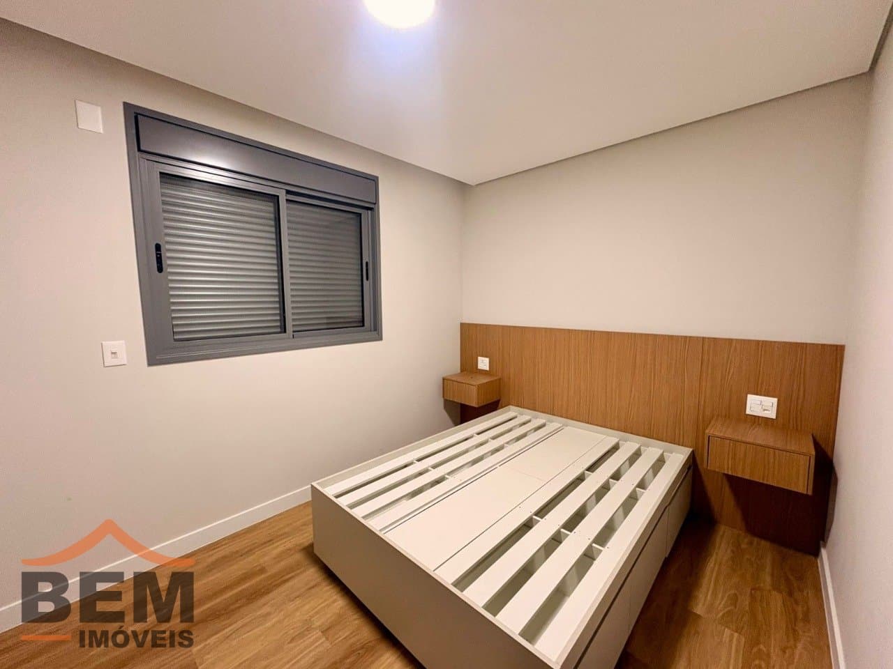 Apartamento para Locação com 1 quarto sendo 1 suíte, 2 vagas no bairro Centro em Itajaí/SC: 11 -  QUARTO SUITE
