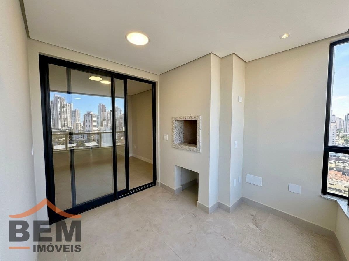 Apartamento para Locação com 1 quarto sendo 1 suíte, 2 vagas no bairro Centro em Itajaí/SC: 18 - SACADA COM CHURRASQUEIRA