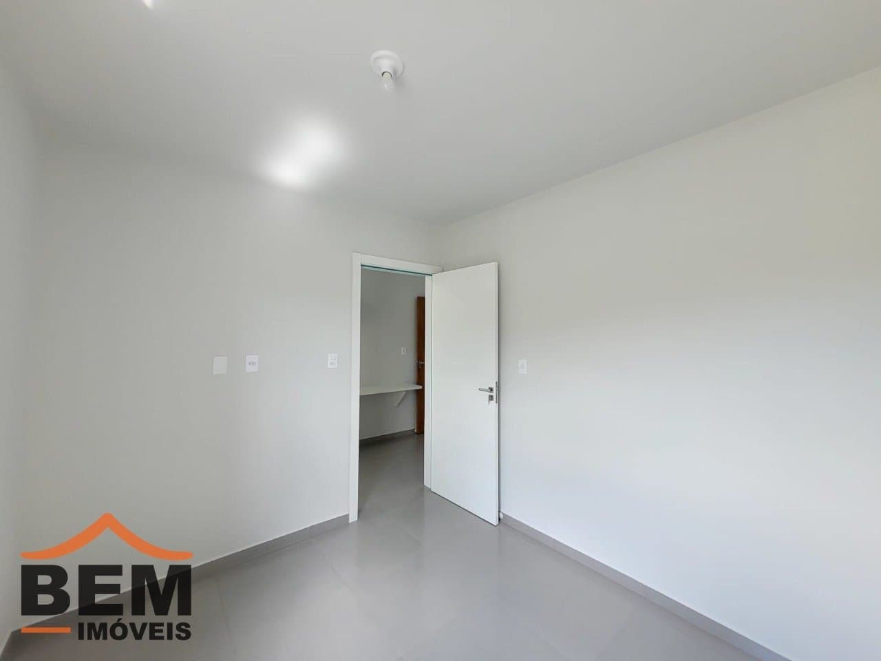 Apartamento para Locação com 1 quarto, 1 vaga no bairro Itaipava em Itajaí/SC: 16 - INTERNO