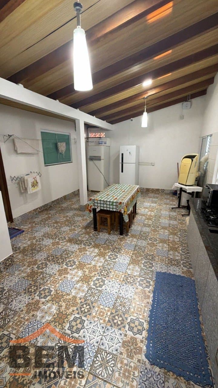 Casa para Locação com 2 quartos, 3 vagas no bairro Meia Praia em Navegantes/SC: 6 - INTERNO