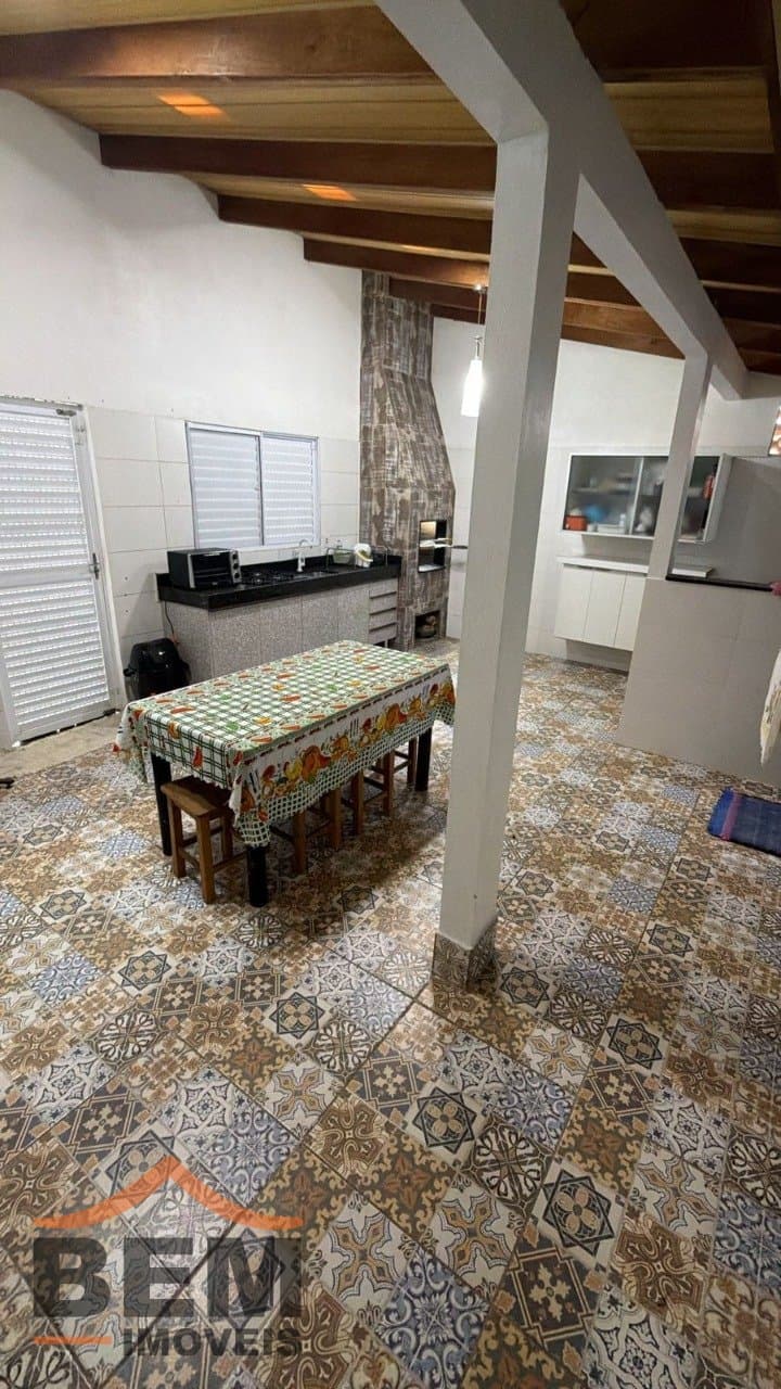 Casa para Locação com 2 quartos, 3 vagas no bairro Meia Praia em Navegantes/SC: 7 - INTERNO