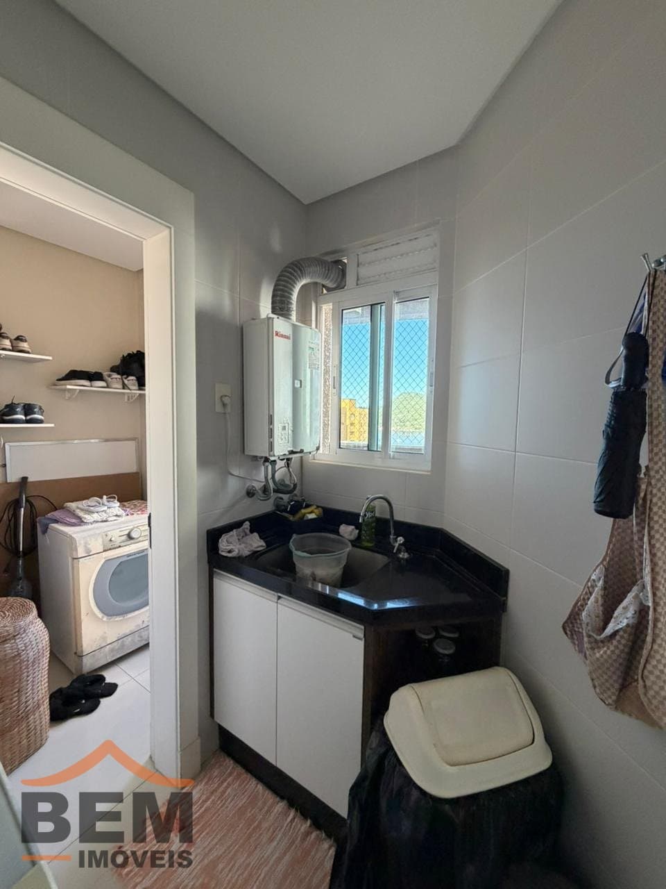 Apartamento à Venda com 3 suítes, 2 vagas no bairro Centro em Itajaí/SC