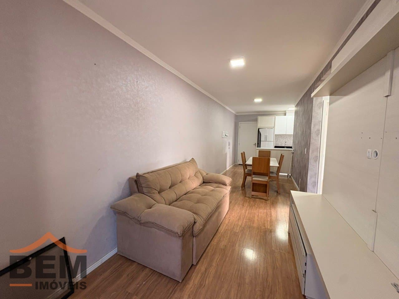 Apartamento para Locação com 2 quartos, 1 vaga no bairro Espinheiros em Itajaí/SC: 11 - INTERNO