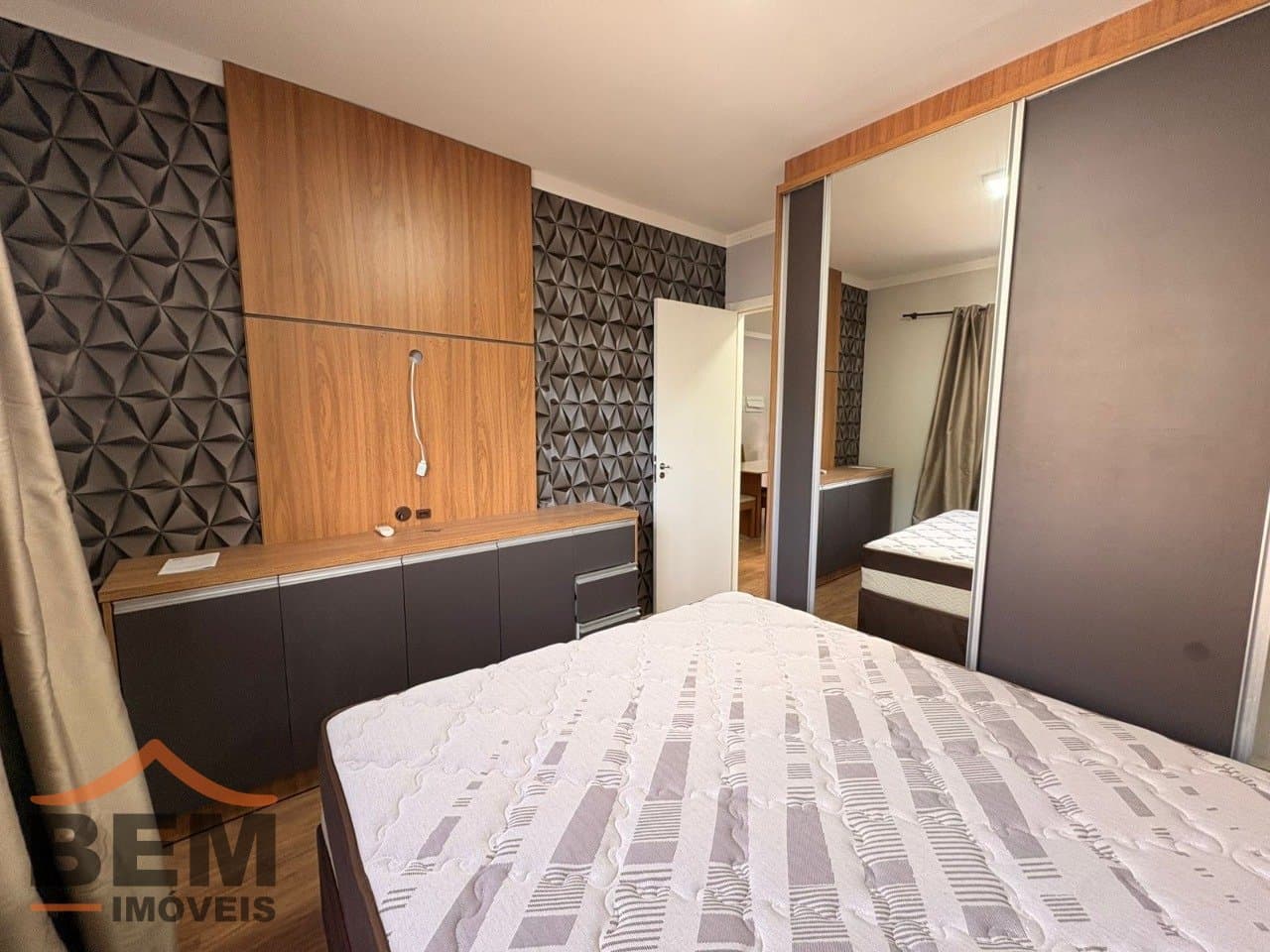 Apartamento para Locação com 2 quartos, 1 vaga no bairro Espinheiros em Itajaí/SC: 15 - INTERNO