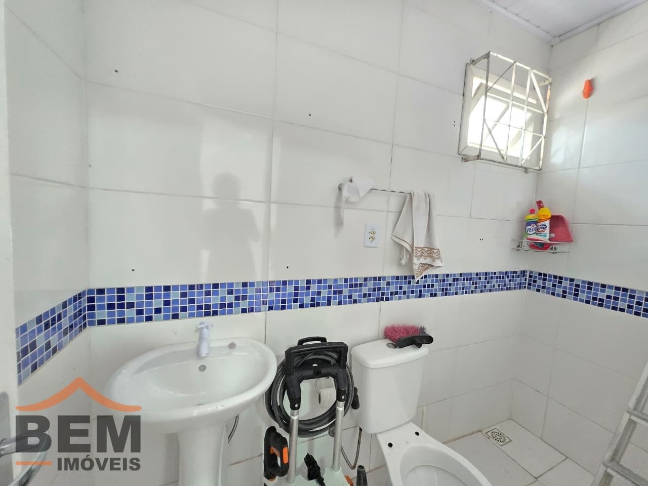 Sala Comercial para Locação no bairro Lidia duarte em Camboriú/SC: a19e8a7d-c43f-46d2-b5db-e727425b4db6