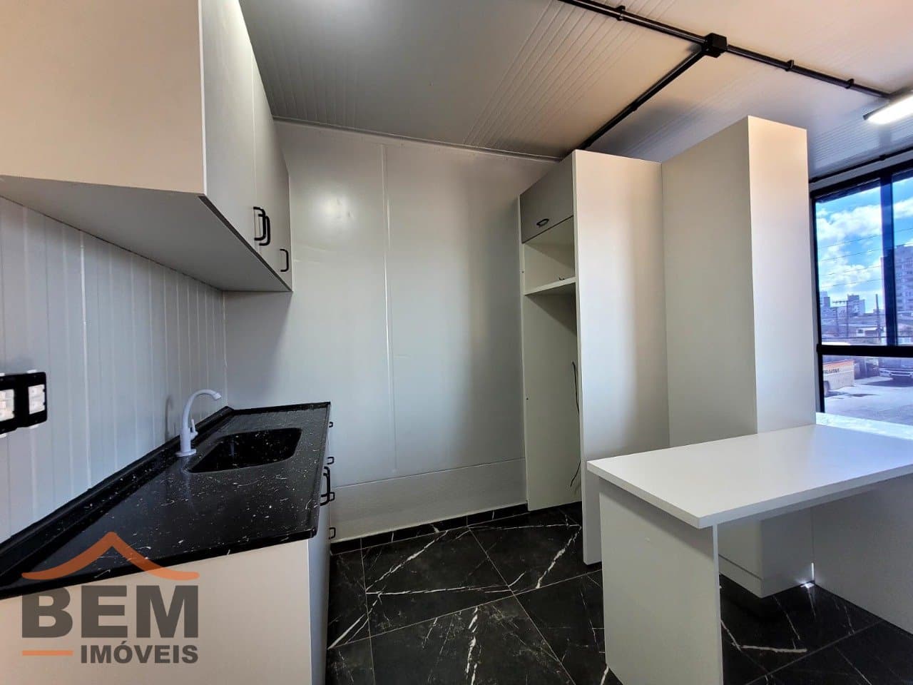 Kitnet para Locação com 1 quarto, 1 vaga no bairro São Judas em Itajaí/SC: 11 - INTERNO