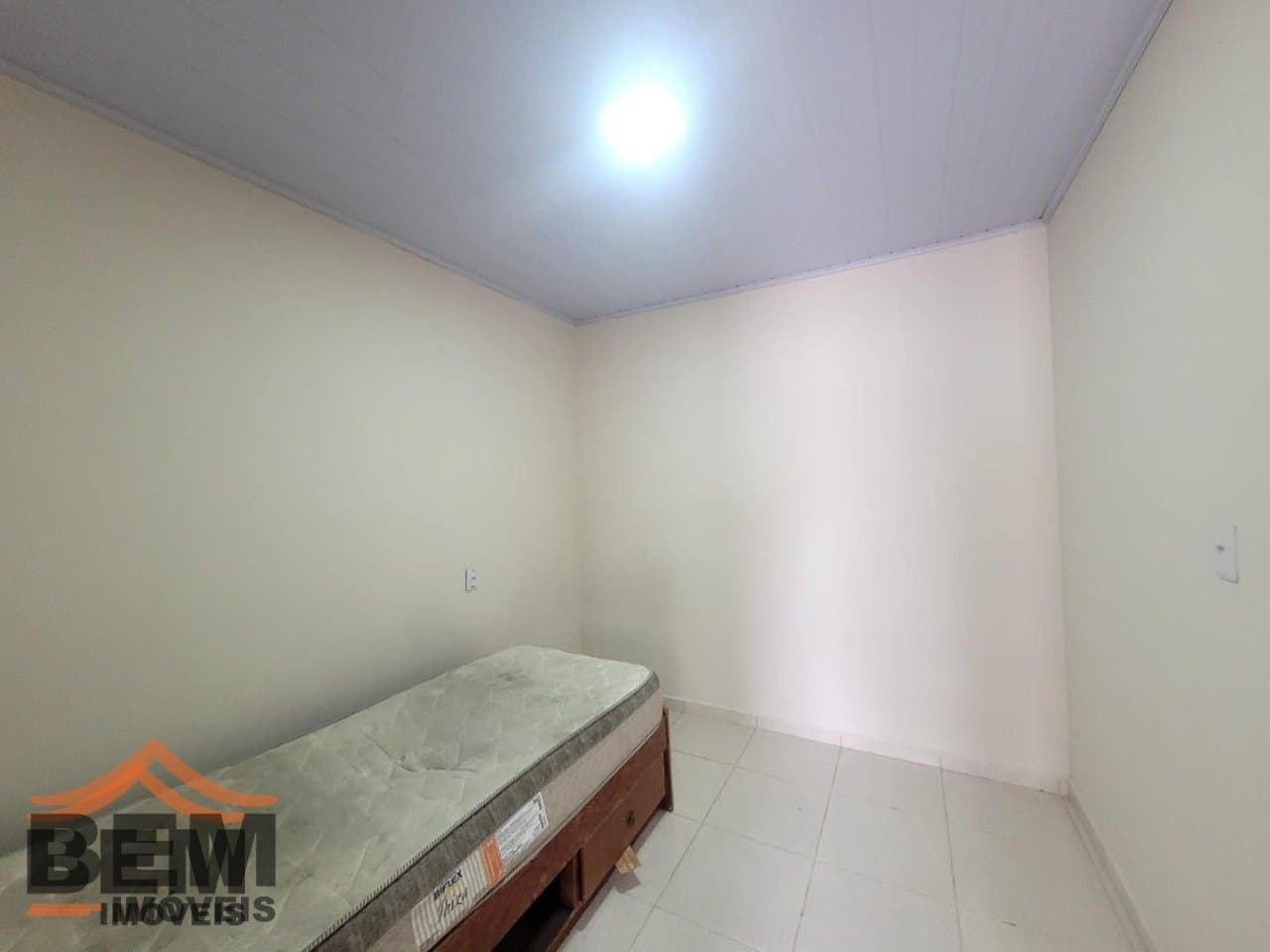 Apartamento para Locação com 2 quartos, 1 vaga no bairro Santa Regina em Itajaí/SC: 7 - INTERNO