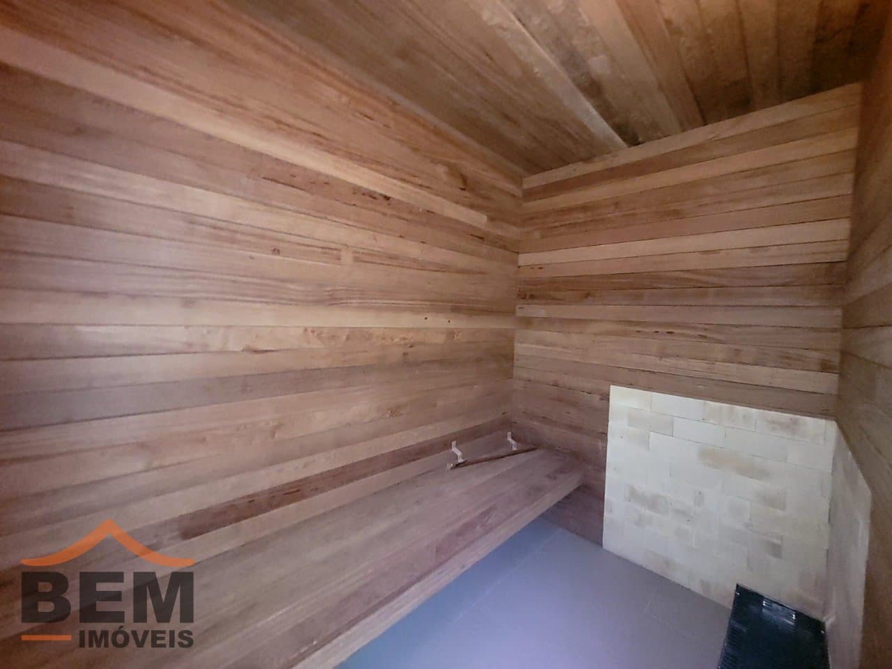 Apartamento para Locação com 1 quarto sendo 1 suíte, 1 vaga no bairro Fazenda em Itajaí/SC: 21 - SAUNA