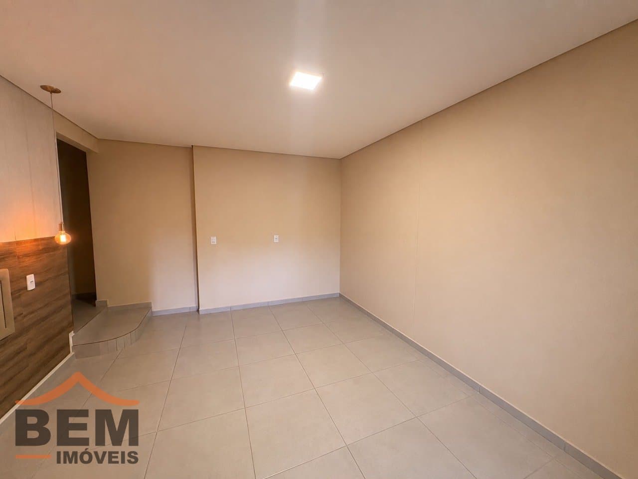 Apartamento para Locação com 2 quartos sendo 1 suíte, 2 vagas no bairro Baia em Itajaí/SC: 15 - SUITE MASTER