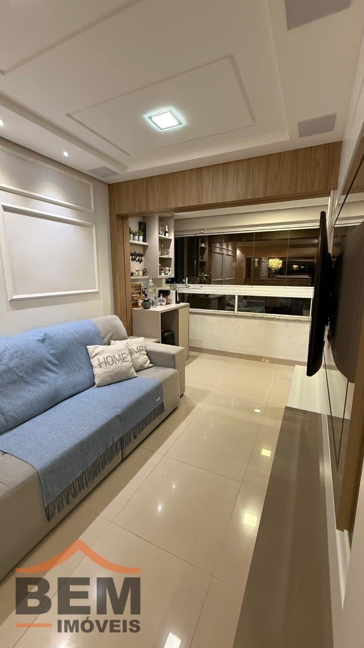 Apartamento à Venda com 2 quartos sendo 2 suítes, 1 vaga no bairro São João em Itajaí/SC