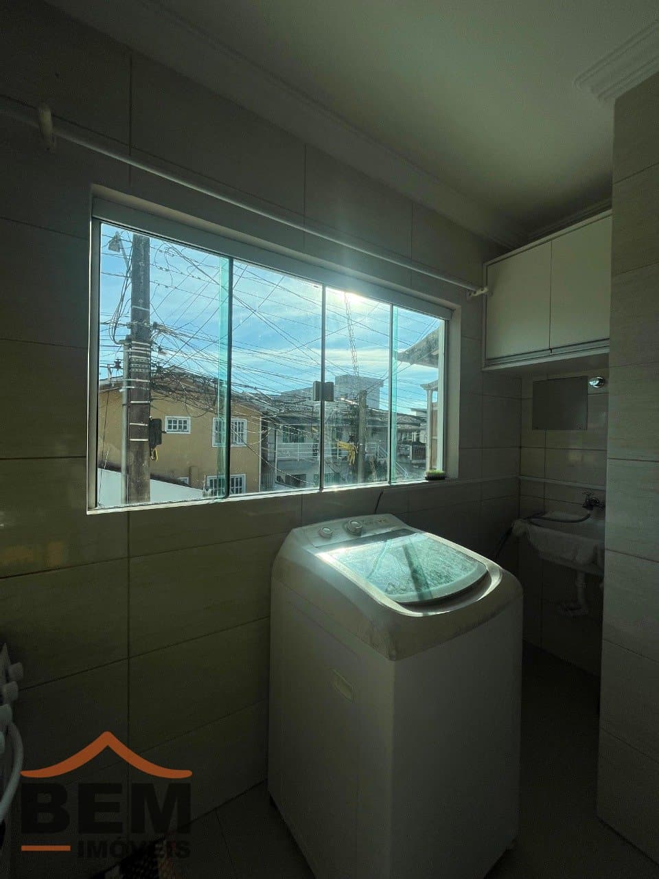 Apartamento para Locação com 1 quarto no bairro Dom Bosco em Itajaí/SC: 6 - LAVANDERIA