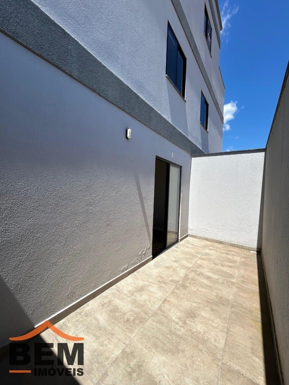 Apartamento à Venda com 3 quartos sendo 1 suíte no bairro Sao Vicente em Itajaí/SC