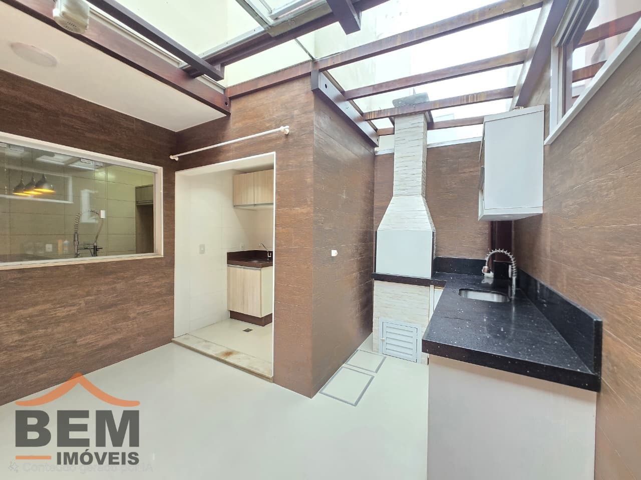 Casa à Venda com 2 quartos sendo 2 suítes no bairro Santa Regina em Camboriú/SC: 5731101d-99fd-4b3d-8e42-846b3360e667