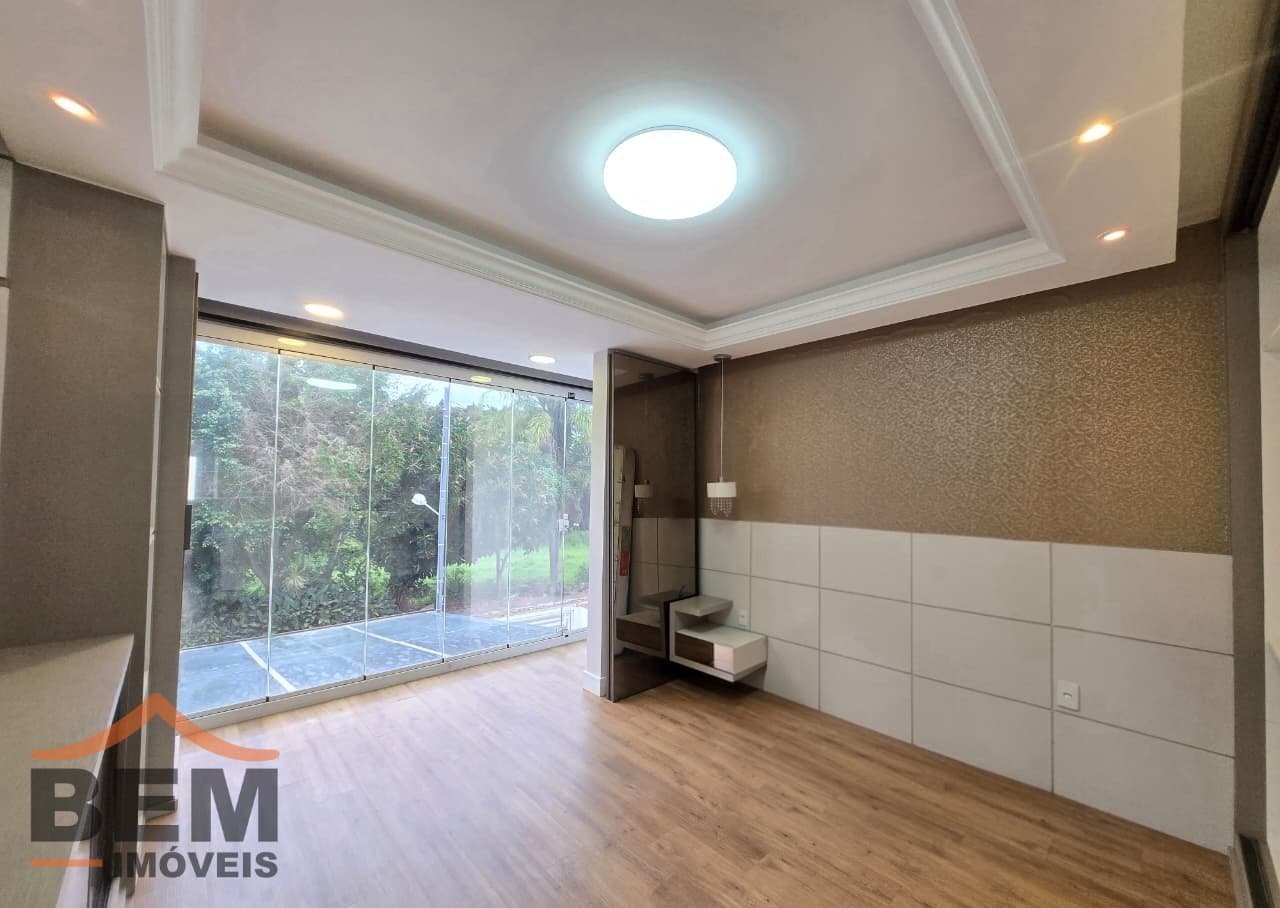 Casa à Venda com 2 quartos sendo 2 suítes no bairro Santa Regina em Camboriú/SC: 73678cf3-4c8f-410c-a4e3-6b4c51125b1b