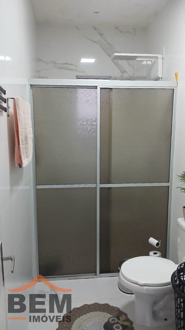 Casa à Venda com 3 quartos, 1 vaga no bairro Areias em Camboriú/SC: cd280271-0e5a-469f-a7f2-5fba7e2b1a6e