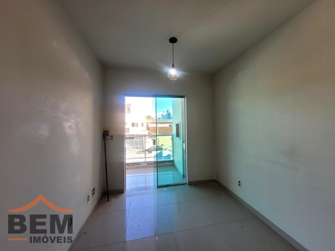 Apartamento para Locação com 2 quartos, 1 vaga no bairro São Vicente em Itajaí/SC: 07 - SALA DE ESTAR