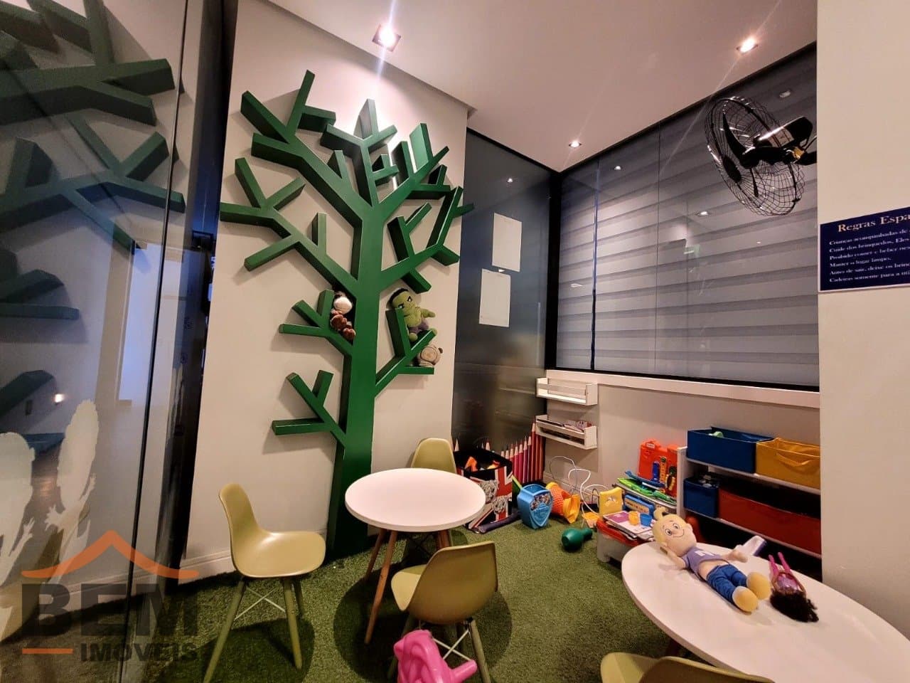 Apartamento para Locação com 2 quartos sendo 2 suítes, 1 vaga no bairro São João em Itajaí/SC: 15 - BRINQUEDOTECA