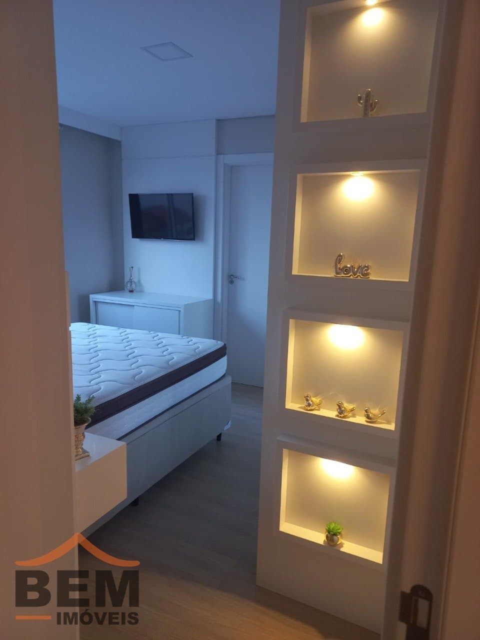 Apartamento para Locação com 2 quartos sendo 2 suítes, 1 vaga no bairro São João em Itajaí/SC: 33 - SUÍTE 2