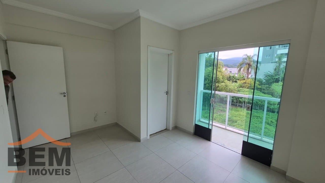 Apartamento para Locação com 2 quartos sendo 1 suíte no bairro Areias em Camboriú/SC: 09439997-ece5-42a2-8617-c273c93dc853