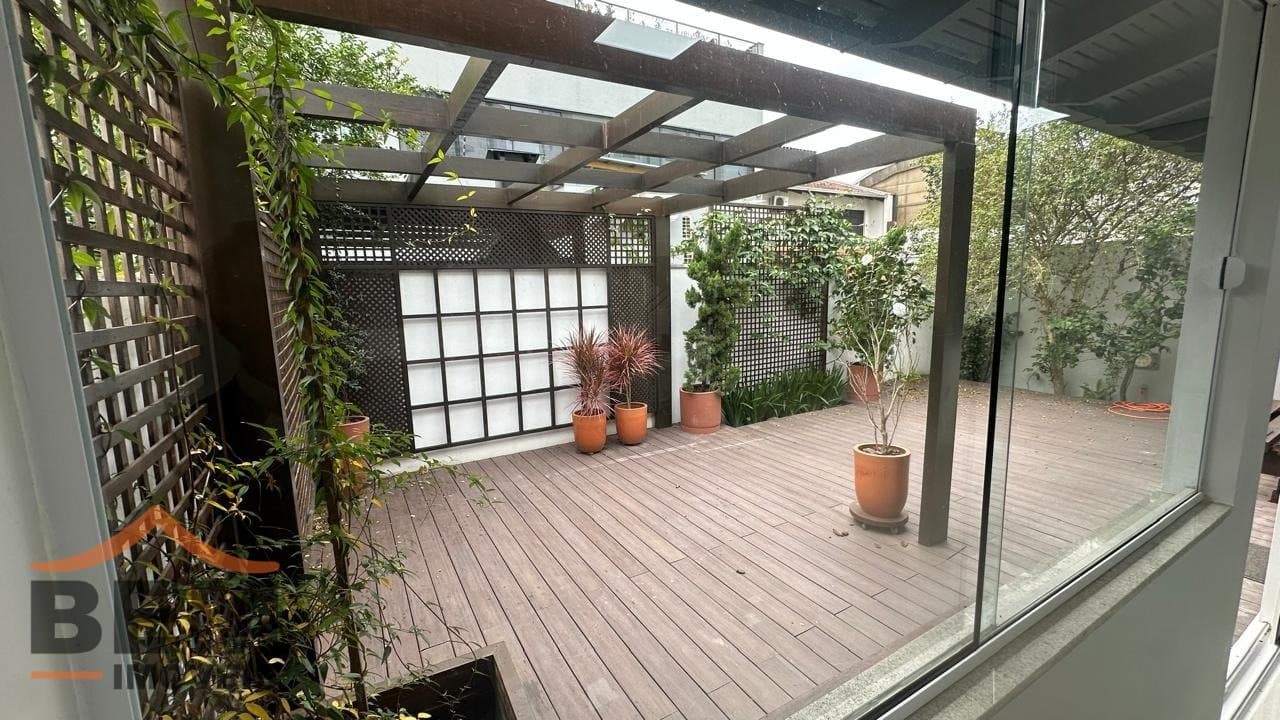 Sala Comercial para Locação com 4 vagas no bairro Fazenda em Itajaí/SC: 19 - JARDIM