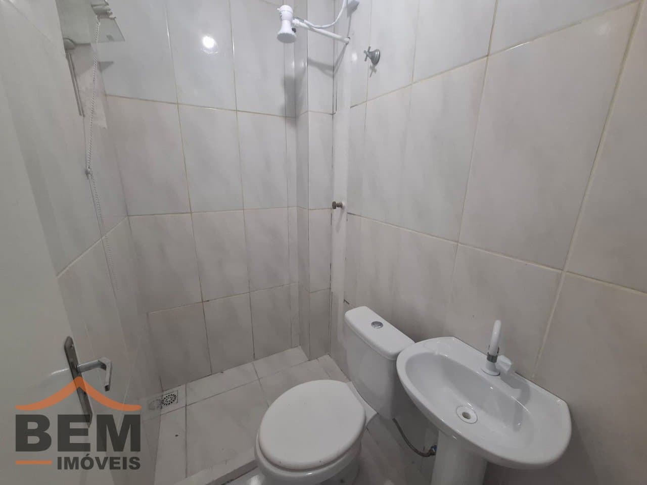 Kitnet para Locação com 1 quarto no bairro Barra do Rio em Itajaí/SC: 8 - BANHEIRO