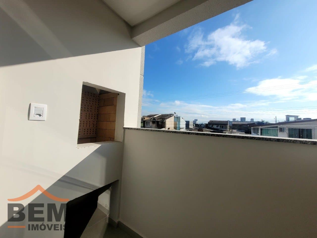 Apartamento para Locação com 2 quartos, 1 vaga no bairro São Vicente em Itajaí/SC: 08 - SACADA