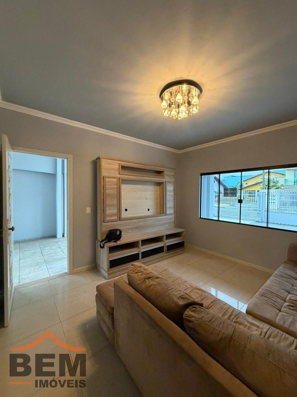 Casa à Venda com 3 quartos sendo 1 suíte, 6 vagas no bairro Sao Domingos em Navegantes/SC