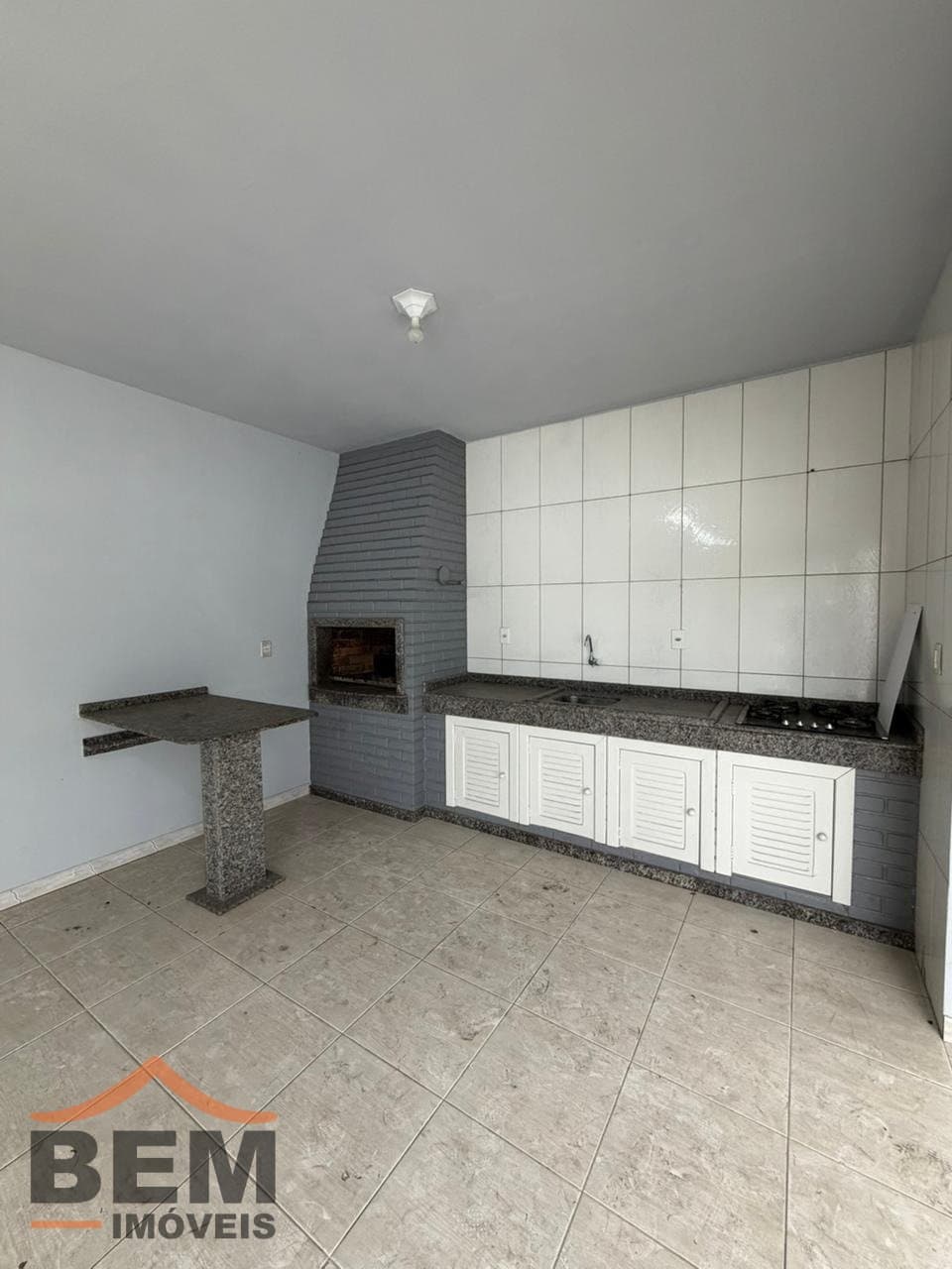 Casa à Venda com 3 quartos sendo 1 suíte, 6 vagas no bairro Sao Domingos em Navegantes/SC