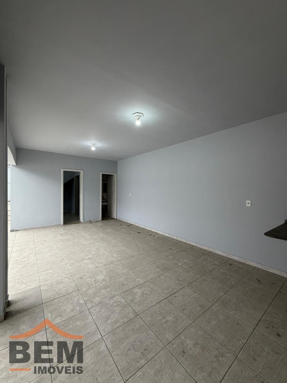 Casa à Venda com 3 quartos sendo 1 suíte, 6 vagas no bairro Sao Domingos em Navegantes/SC