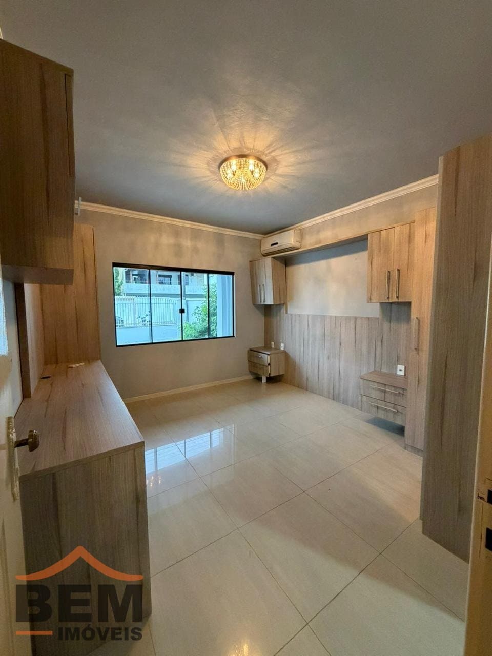 Casa à Venda com 3 quartos sendo 1 suíte, 6 vagas no bairro Sao Domingos em Navegantes/SC
