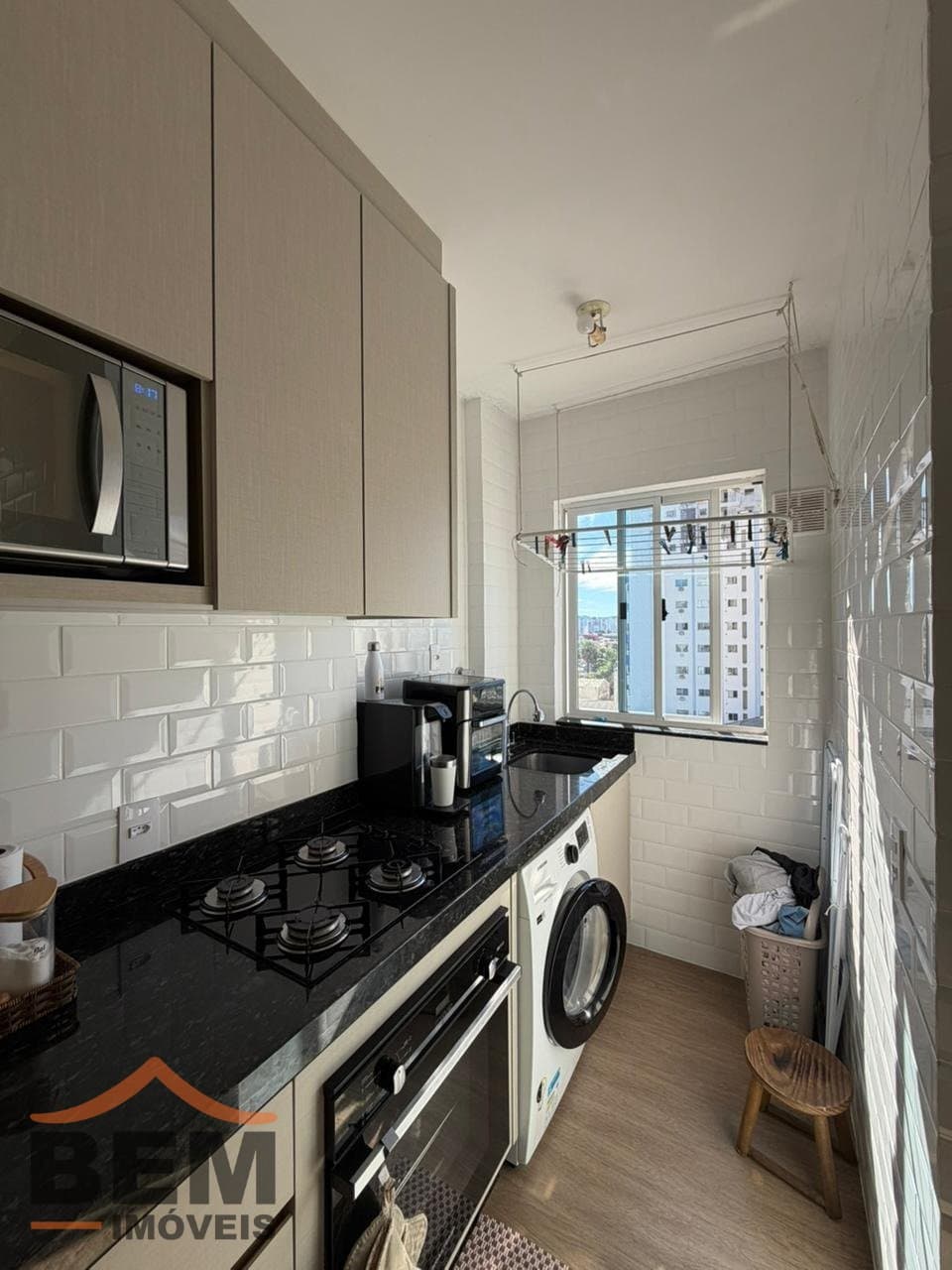 Apartamento à Venda com 3 quartos sendo 1 suíte, 2 vagas no bairro Vila Operária em Itajaí/SC