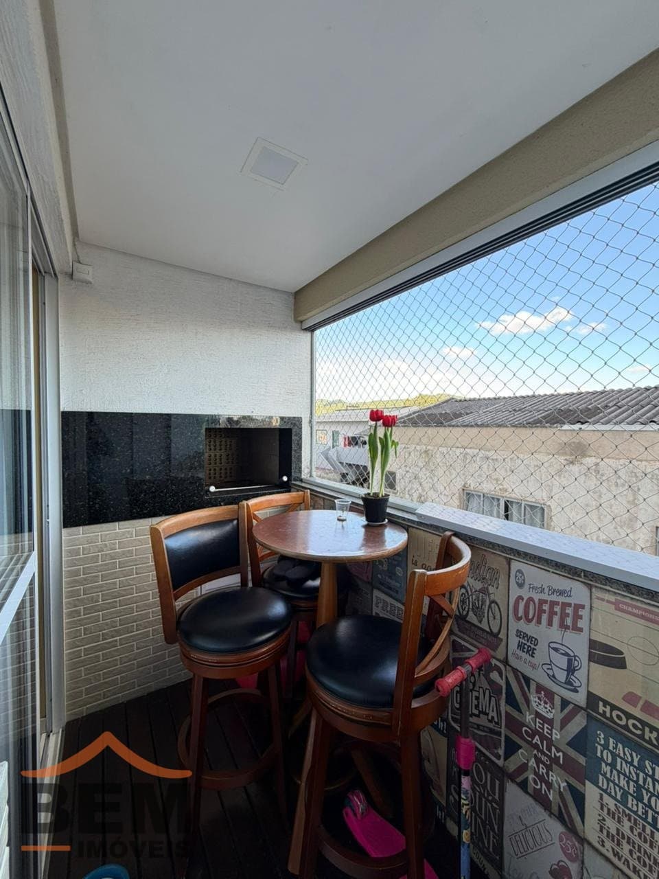 Apartamento à Venda com 2 quartos, 1 vaga no bairro Cidade Nova em Itajaí/SC