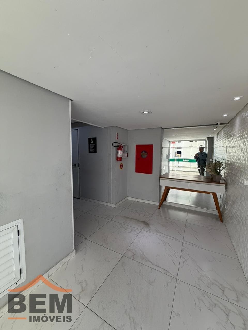 Apartamento à Venda com 2 quartos, 1 vaga no bairro Cidade Nova em Itajaí/SC